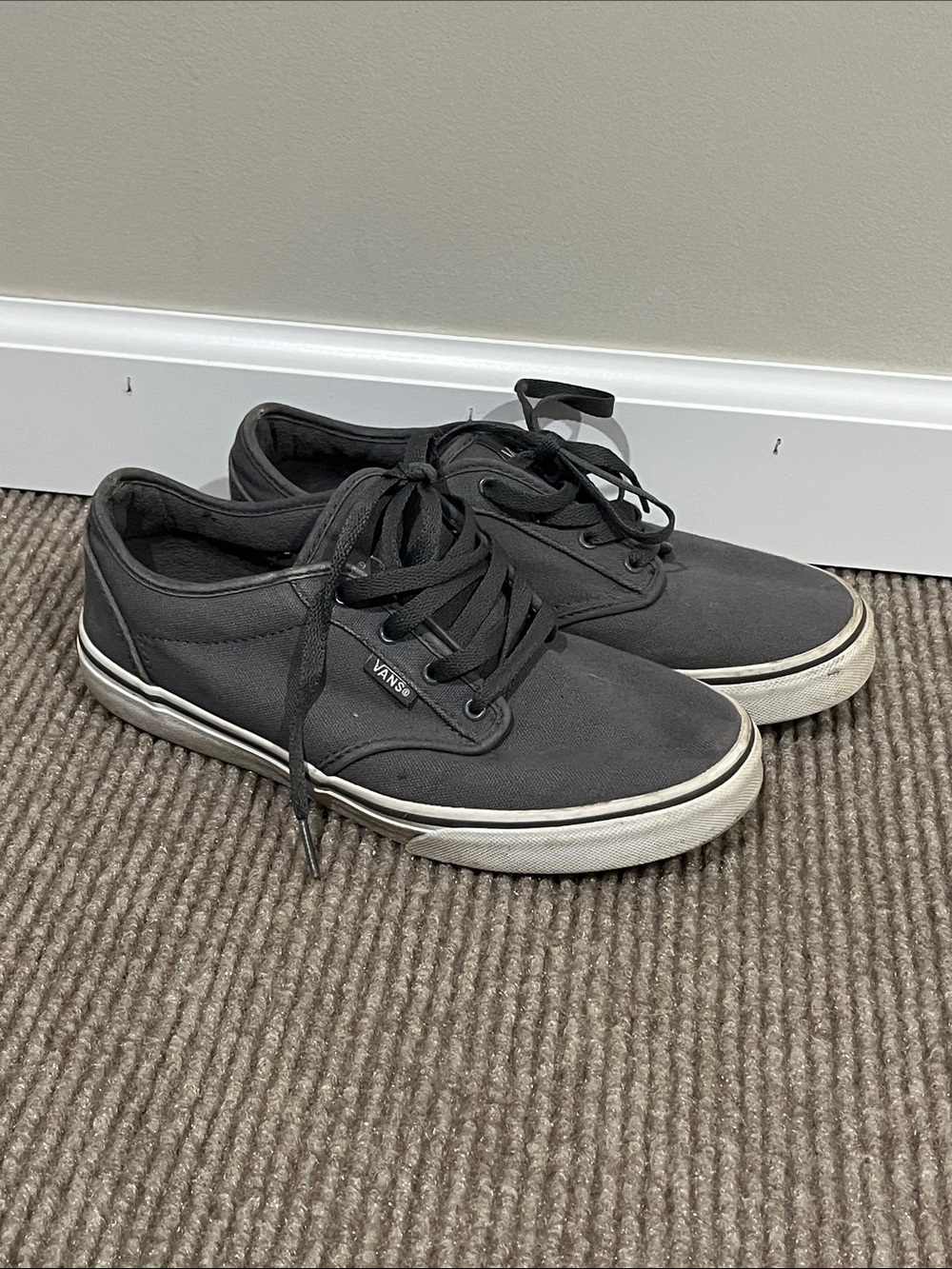 Vans kids youth Low-Top Canvas Sneakers in Black